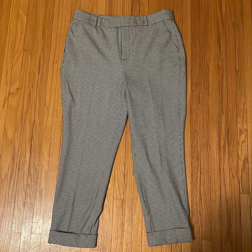 ✨BOGO $8✨ Simons Contemporaine hounds tooth pants